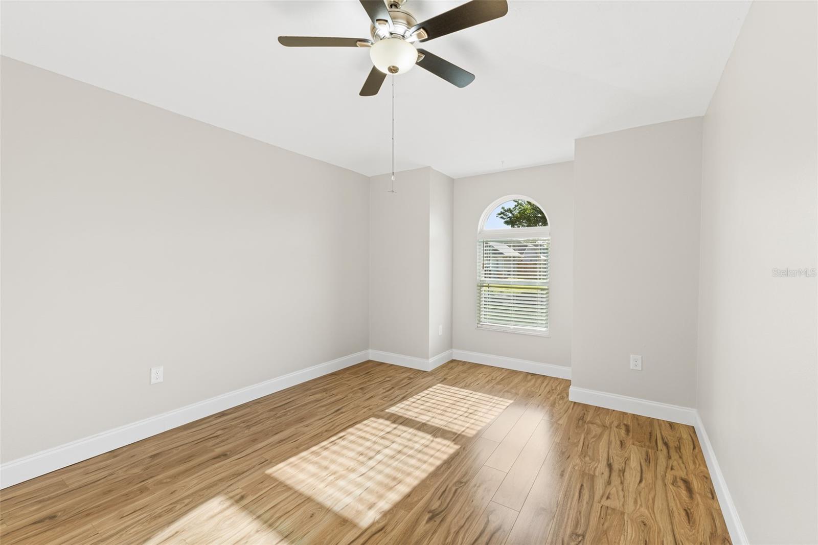 Image 18 of 54 For 3786 Sierra Drive