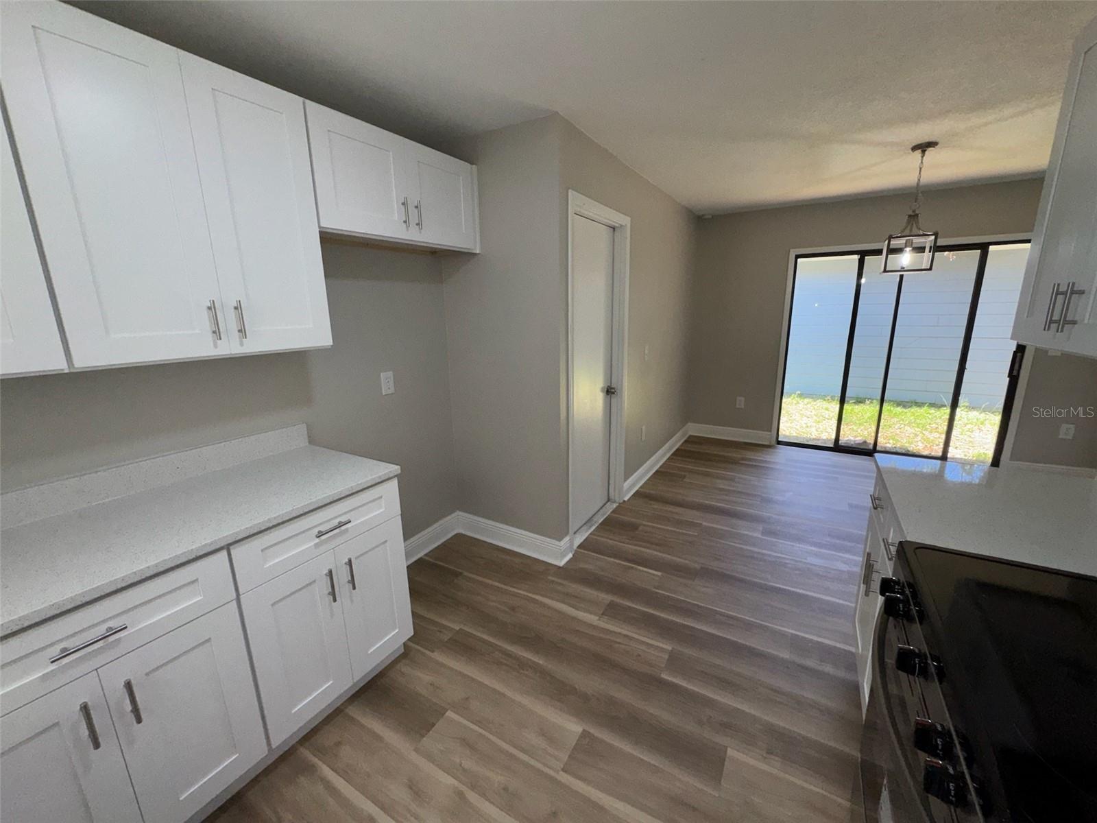 Image 6 of 14 For 3063 Curry Woods Drive