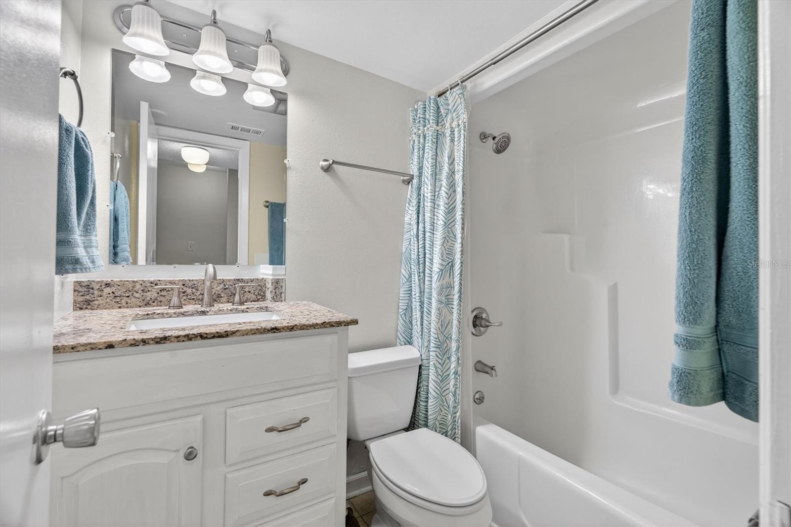 Image 24 of 52 For 5500 Ocean Shore Boulevard Ut63