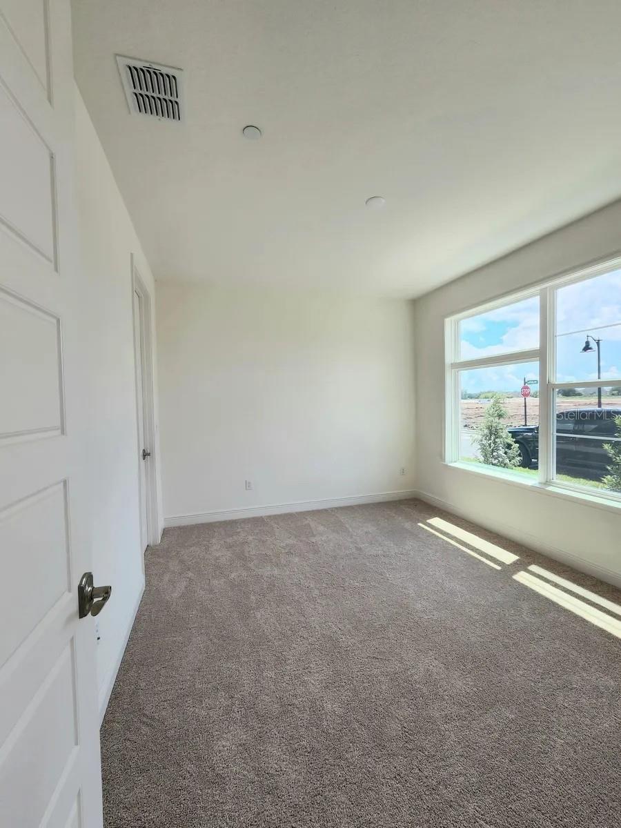 Image 10 of 40 For 13647 Larkton Lane
