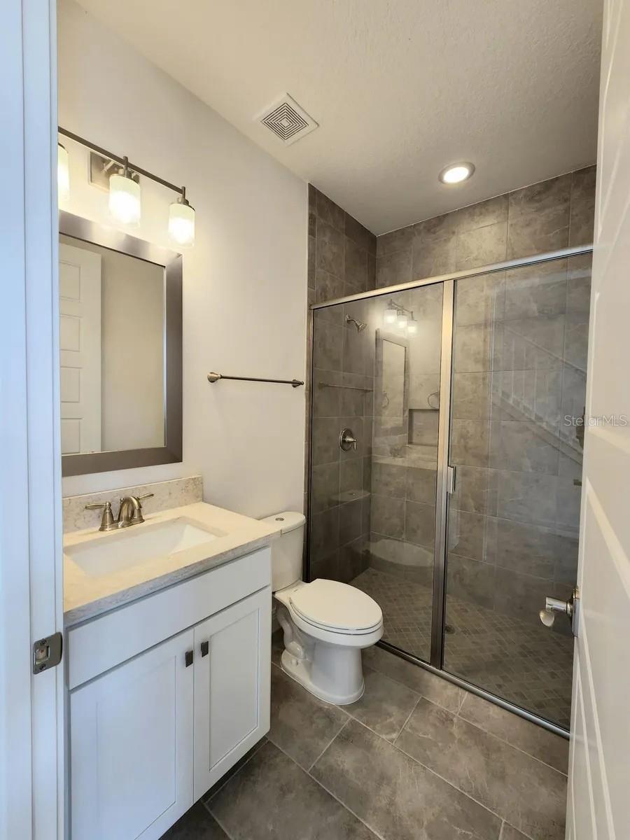 Image 7 of 40 For 13647 Larkton Lane