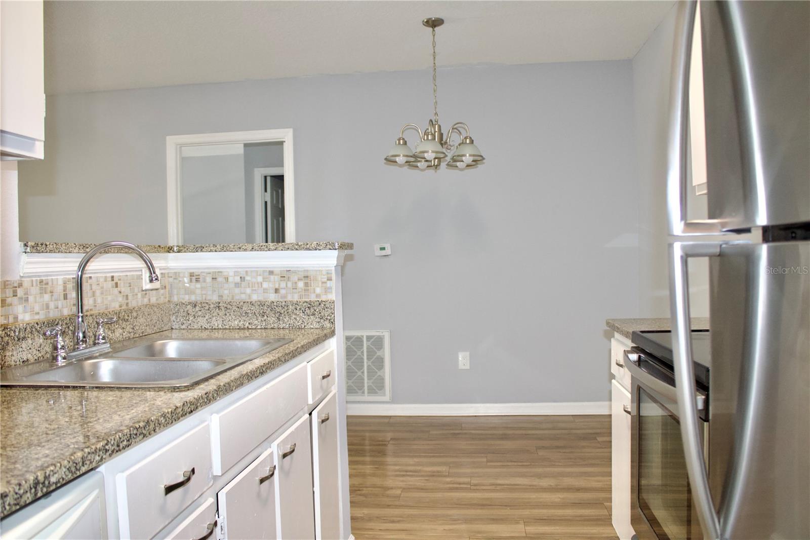 Image 3 of 35 For 4320 Kirkman Road 1511