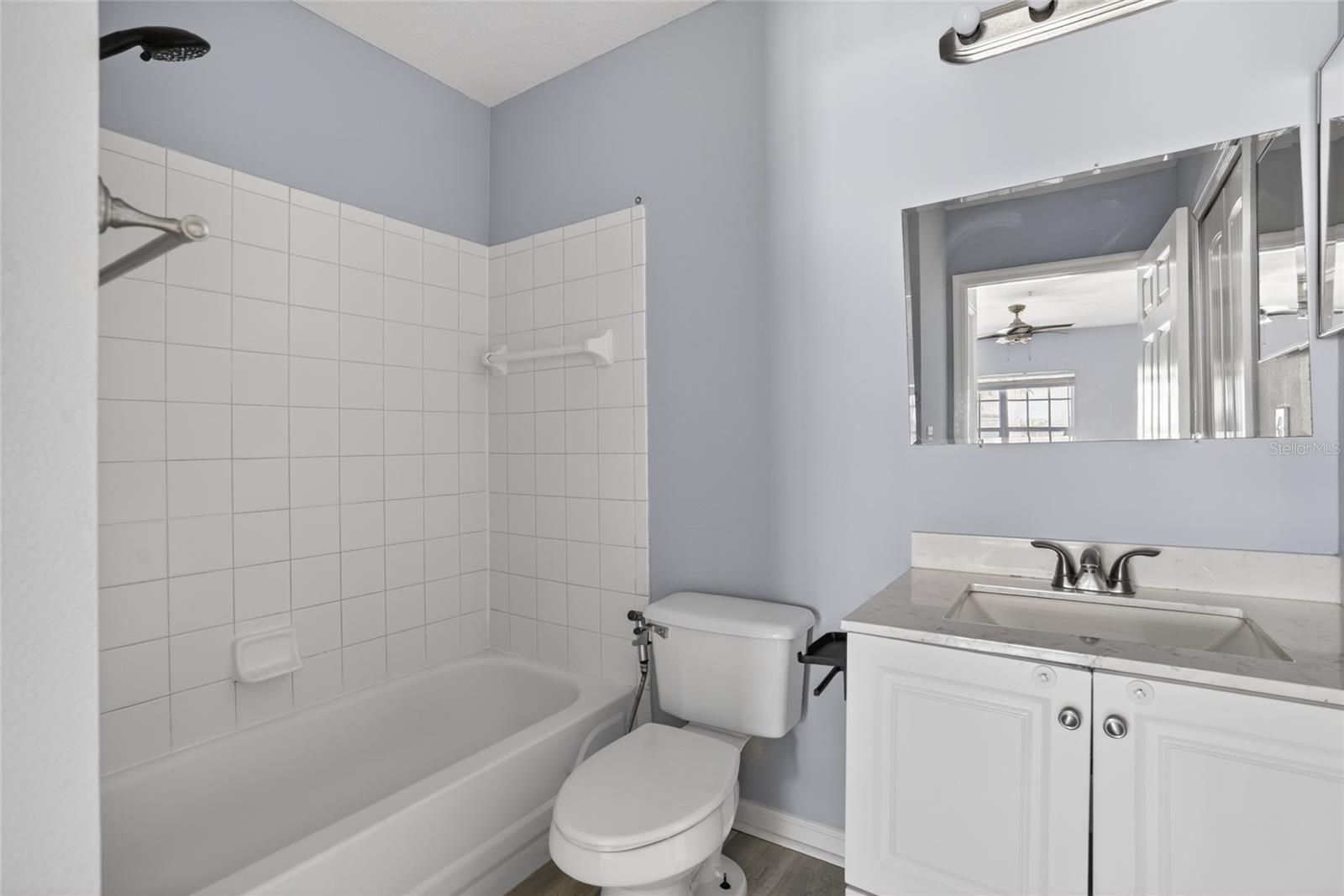 Image 8 of 35 For 4320 Kirkman Road 1511