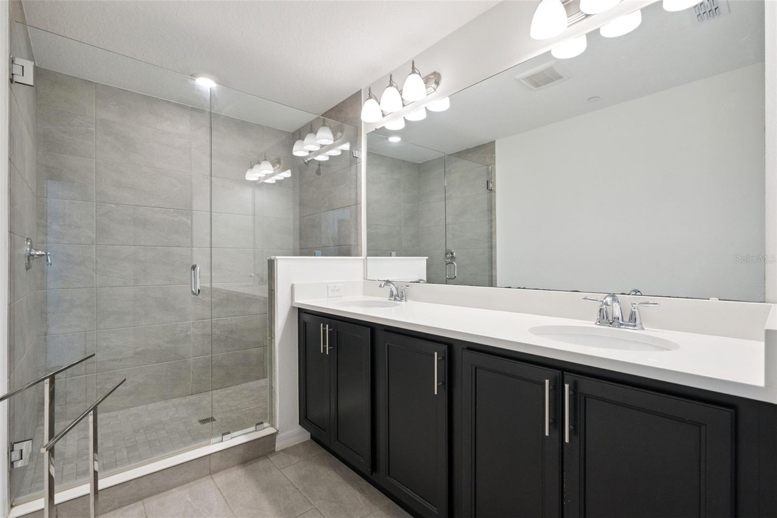 Image 11 of 31 For 13132 Bovet Avenue