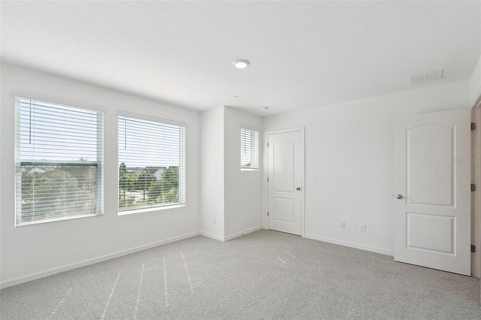 Image 13 of 31 For 13132 Bovet Avenue