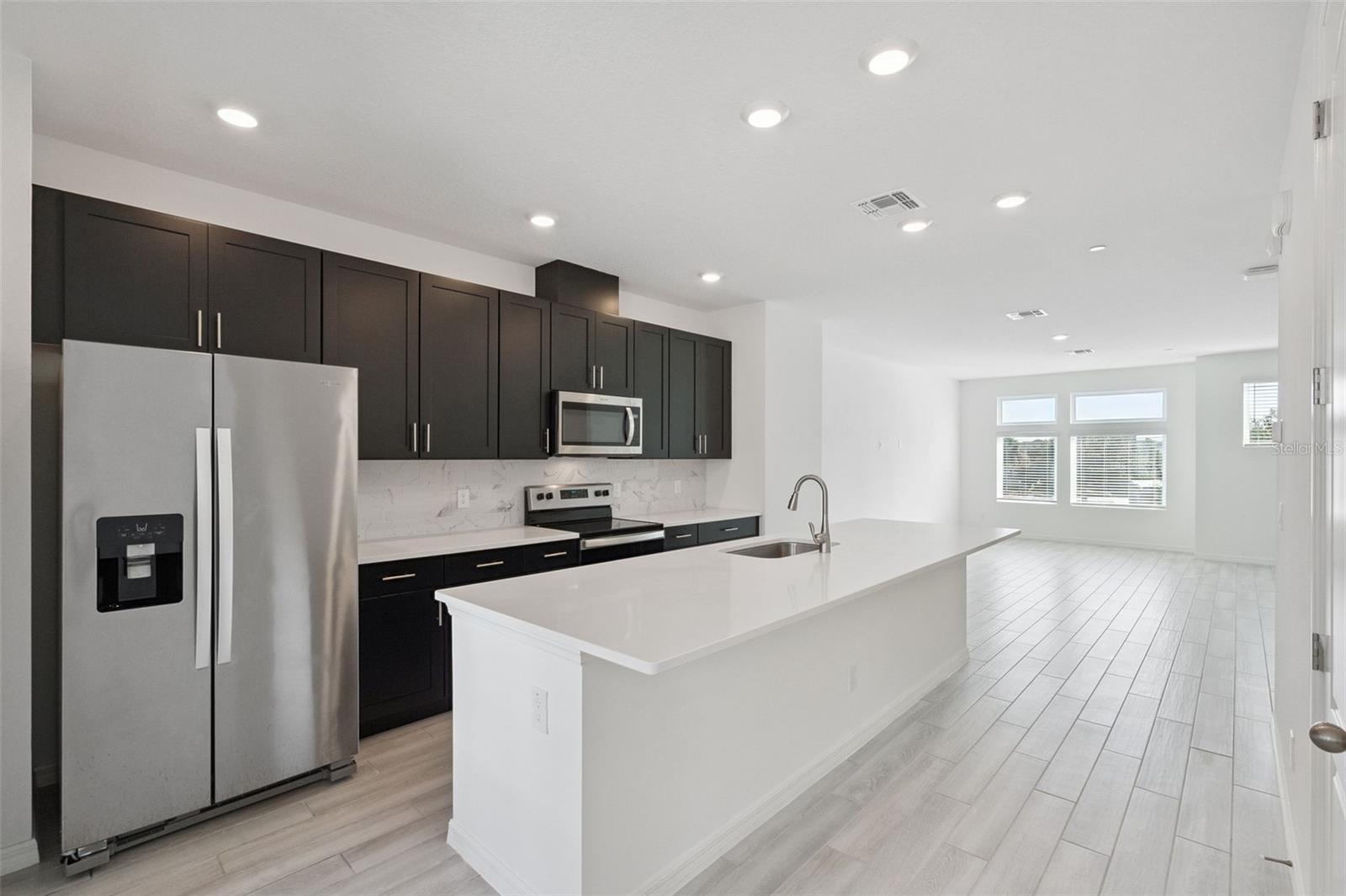 Image 4 of 31 For 13132 Bovet Avenue