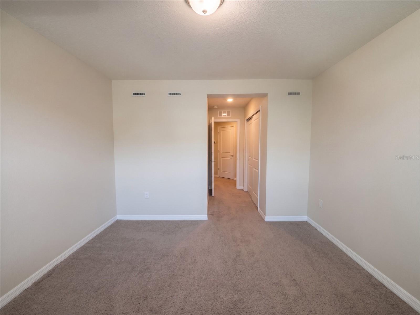 Image 11 of 24 For 4556 Sparkling Shell Avenue