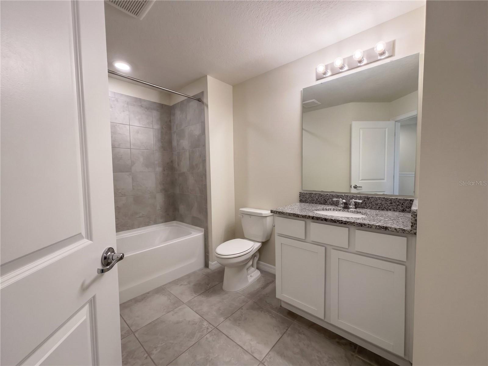 Image 17 of 24 For 4556 Sparkling Shell Avenue