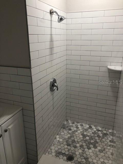 Image 16 of 34 For 408 Holt Avenue