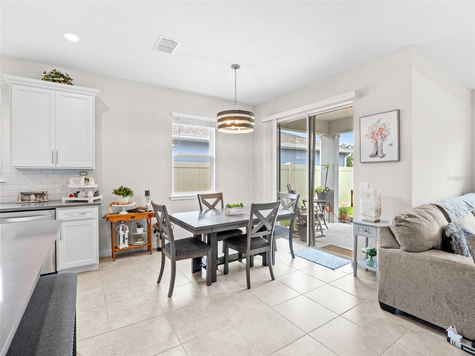 Image 13 of 36 For 2209 Canopy Terrace Boulevard