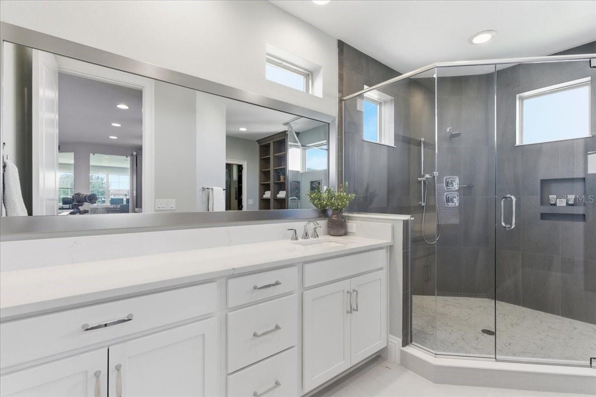 Image 11 of 77 For 10123 Bucklow Hill Drive