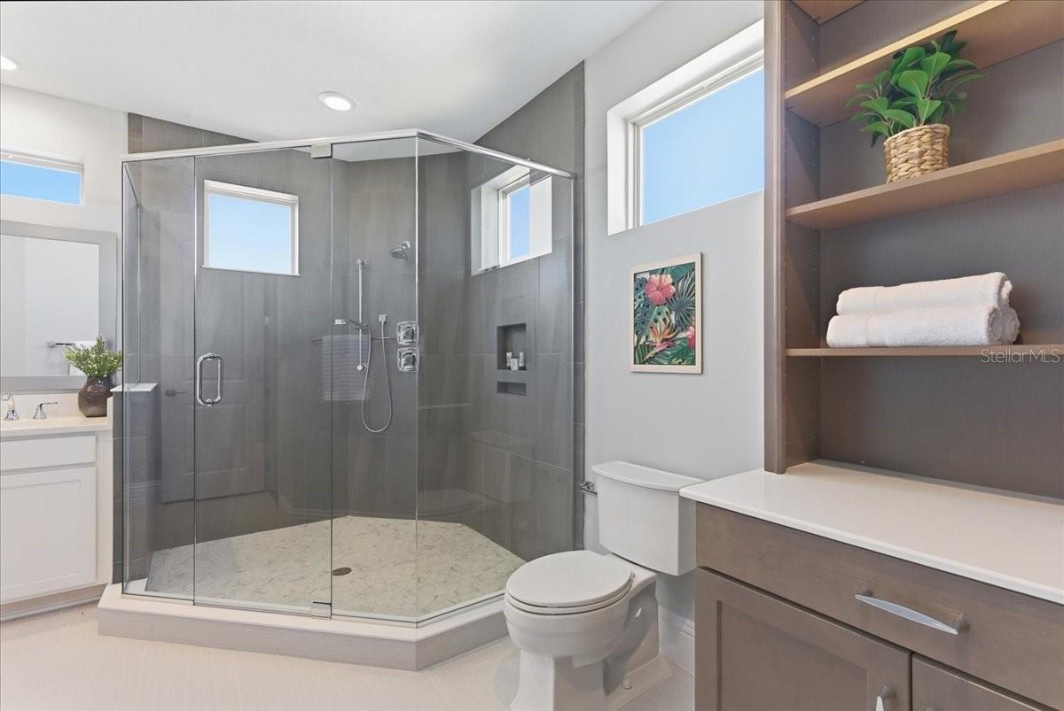 Image 12 of 77 For 10123 Bucklow Hill Drive