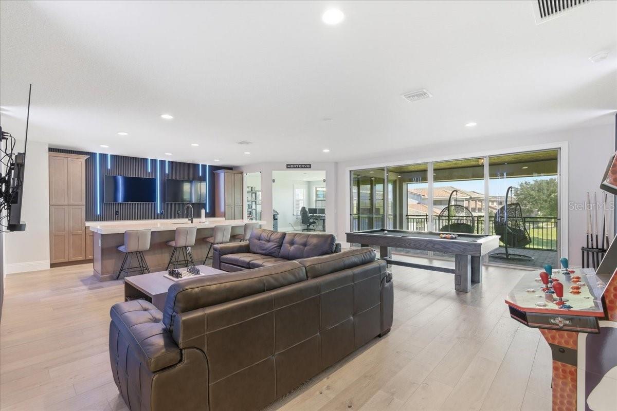 Image 19 of 77 For 10123 Bucklow Hill Drive