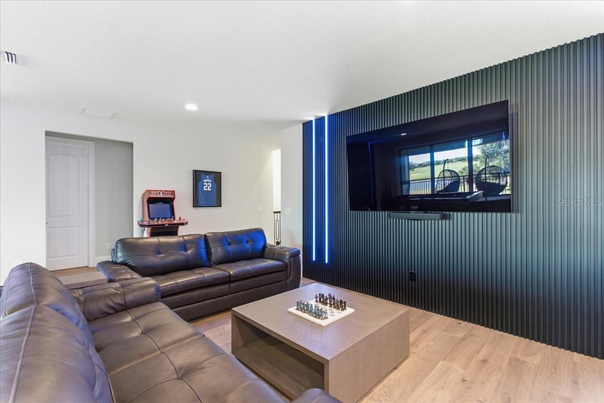 Image 22 of 77 For 10123 Bucklow Hill Drive