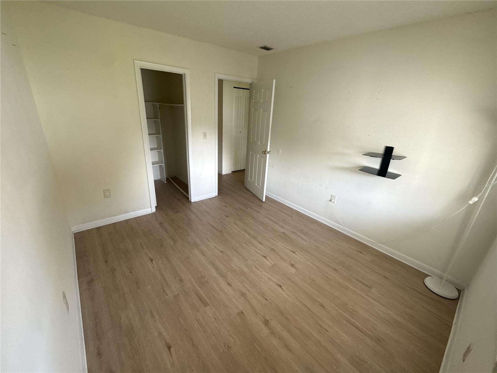 Image 15 of 20 For 4401 Semoran Boulevard 1