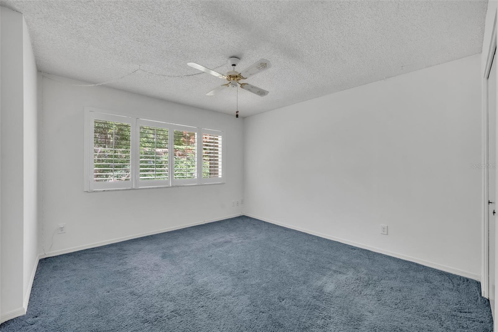Image 19 of 34 For 497 Oak Haven Drive 497
