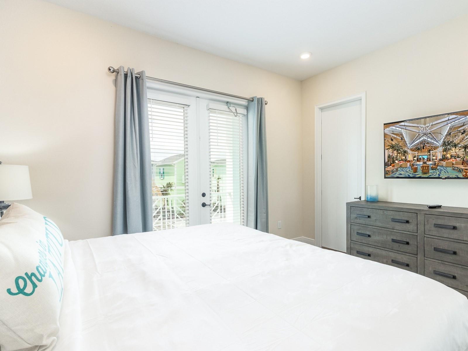 Image 14 of 83 For 8081 Dreamsicle Drive