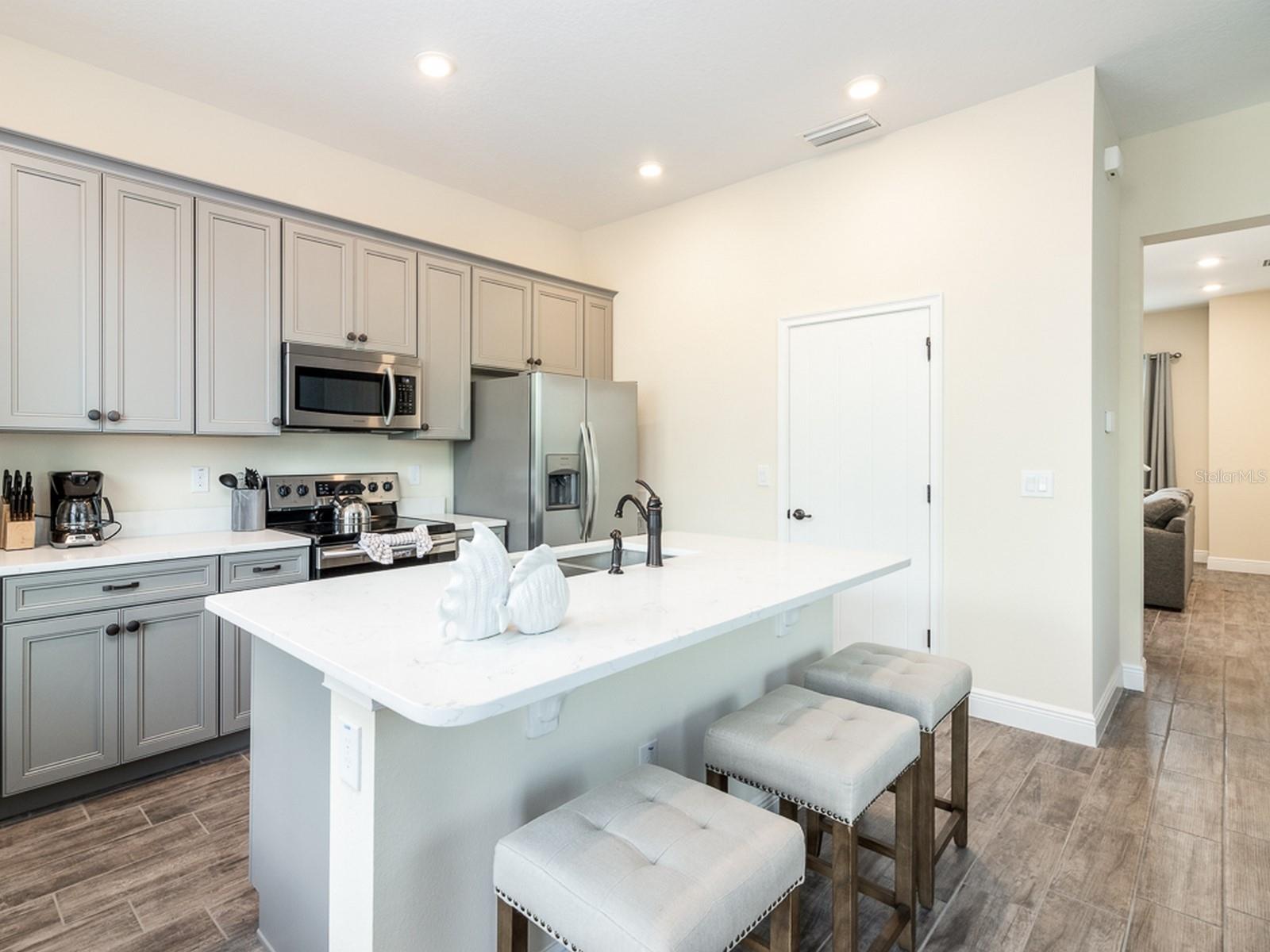 Image 8 of 83 For 8081 Dreamsicle Drive