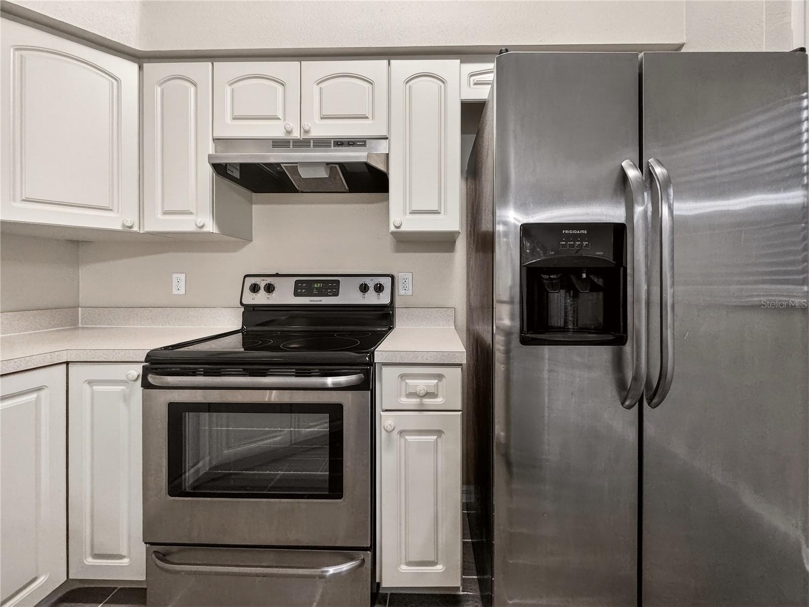 Image 7 of 14 For 835 Lancaster Avenue