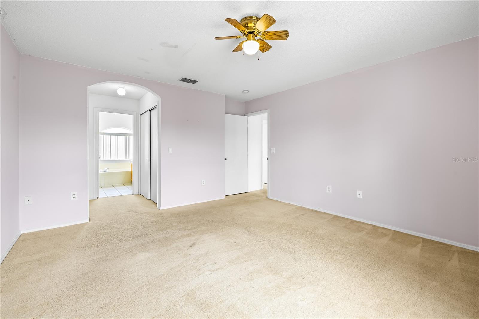 Image 15 of 45 For 1212 Sandbrook Drive