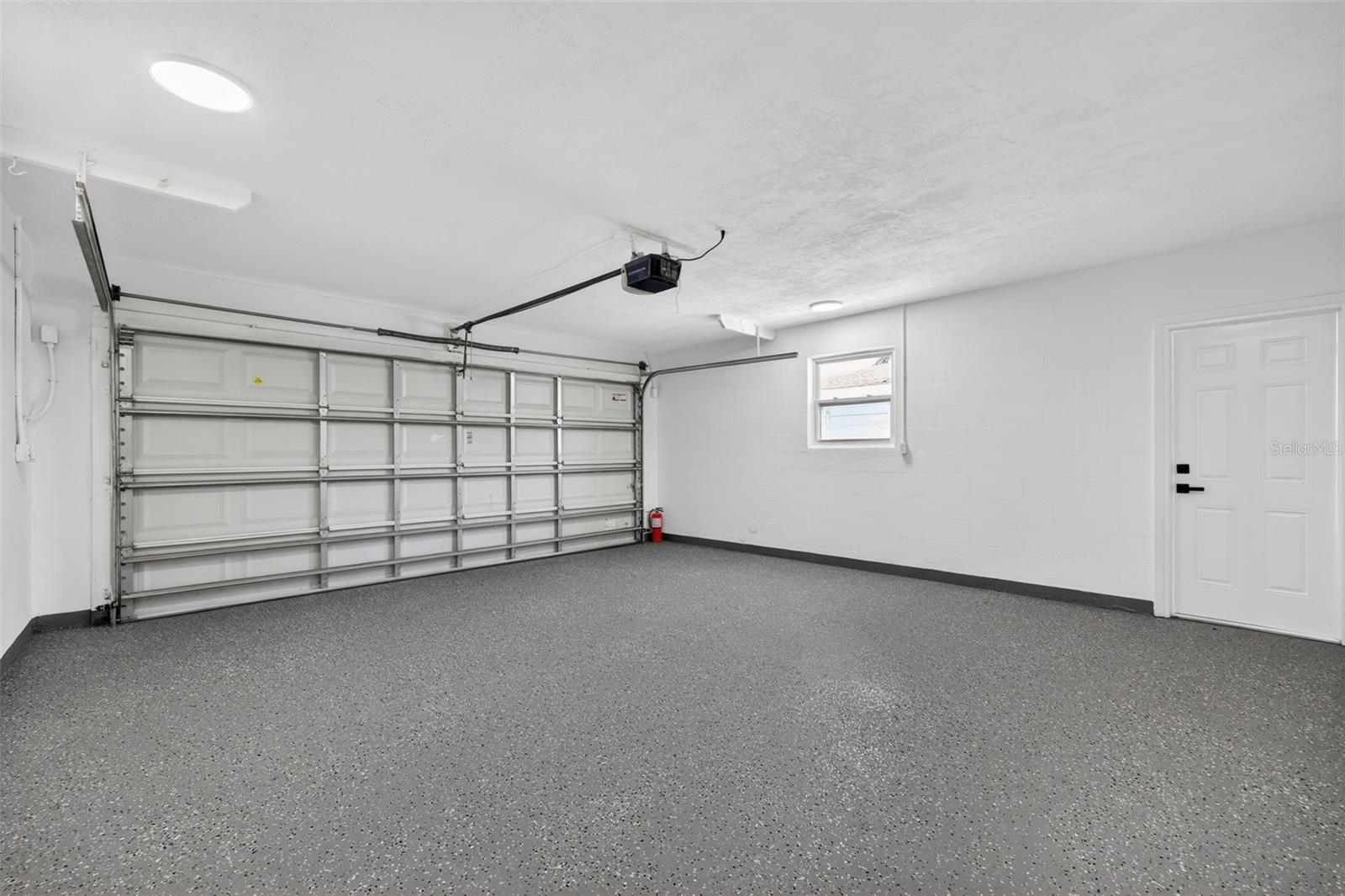Image 20 of 34 For 6801 17th Street S