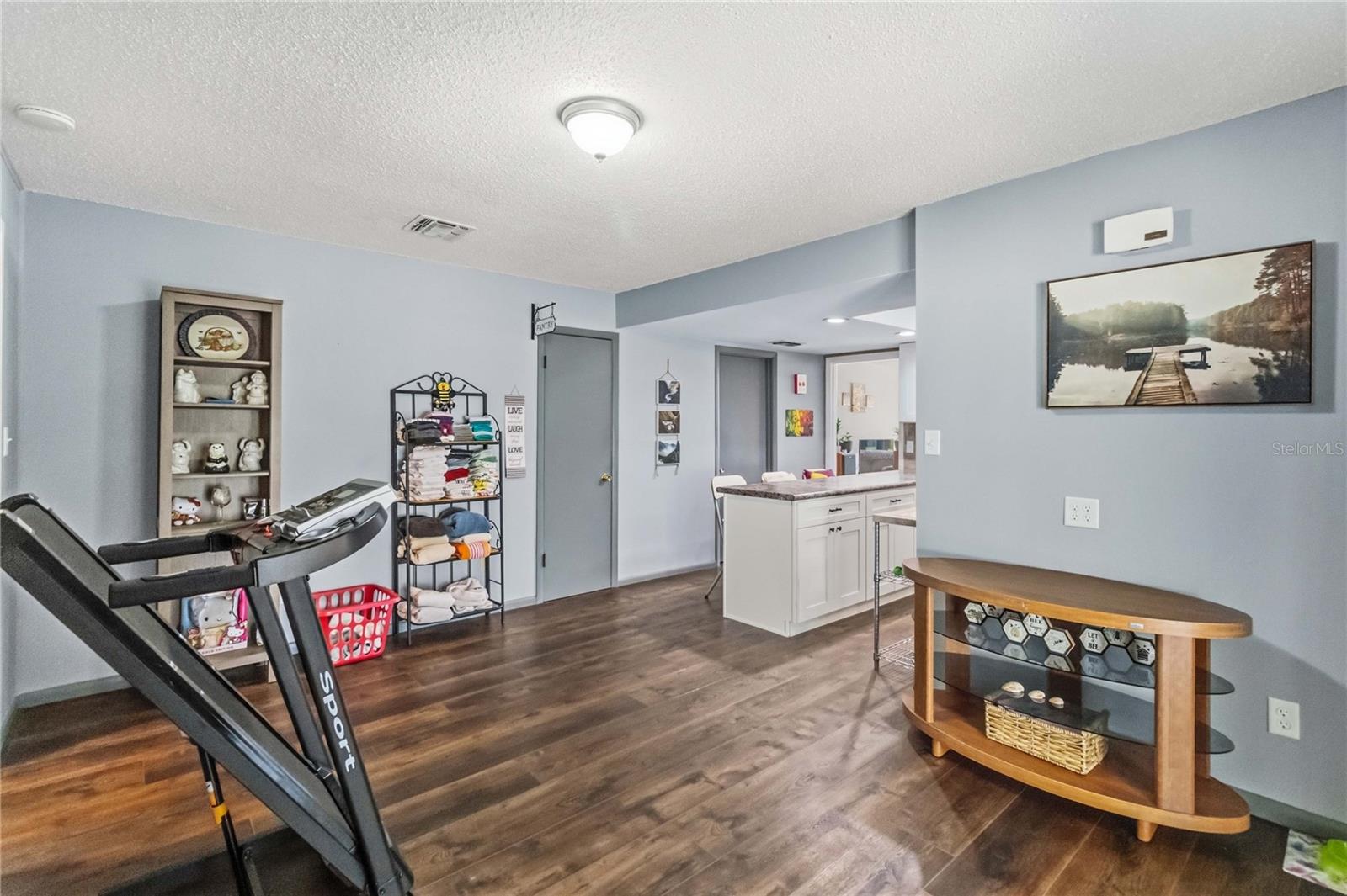 Image 13 of 30 For 1489 Magellan Circle 603