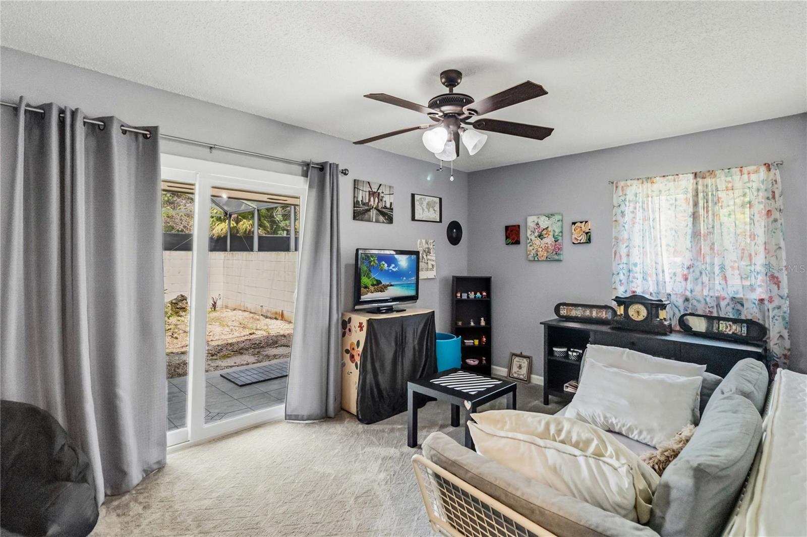 Image 19 of 30 For 1489 Magellan Circle 603