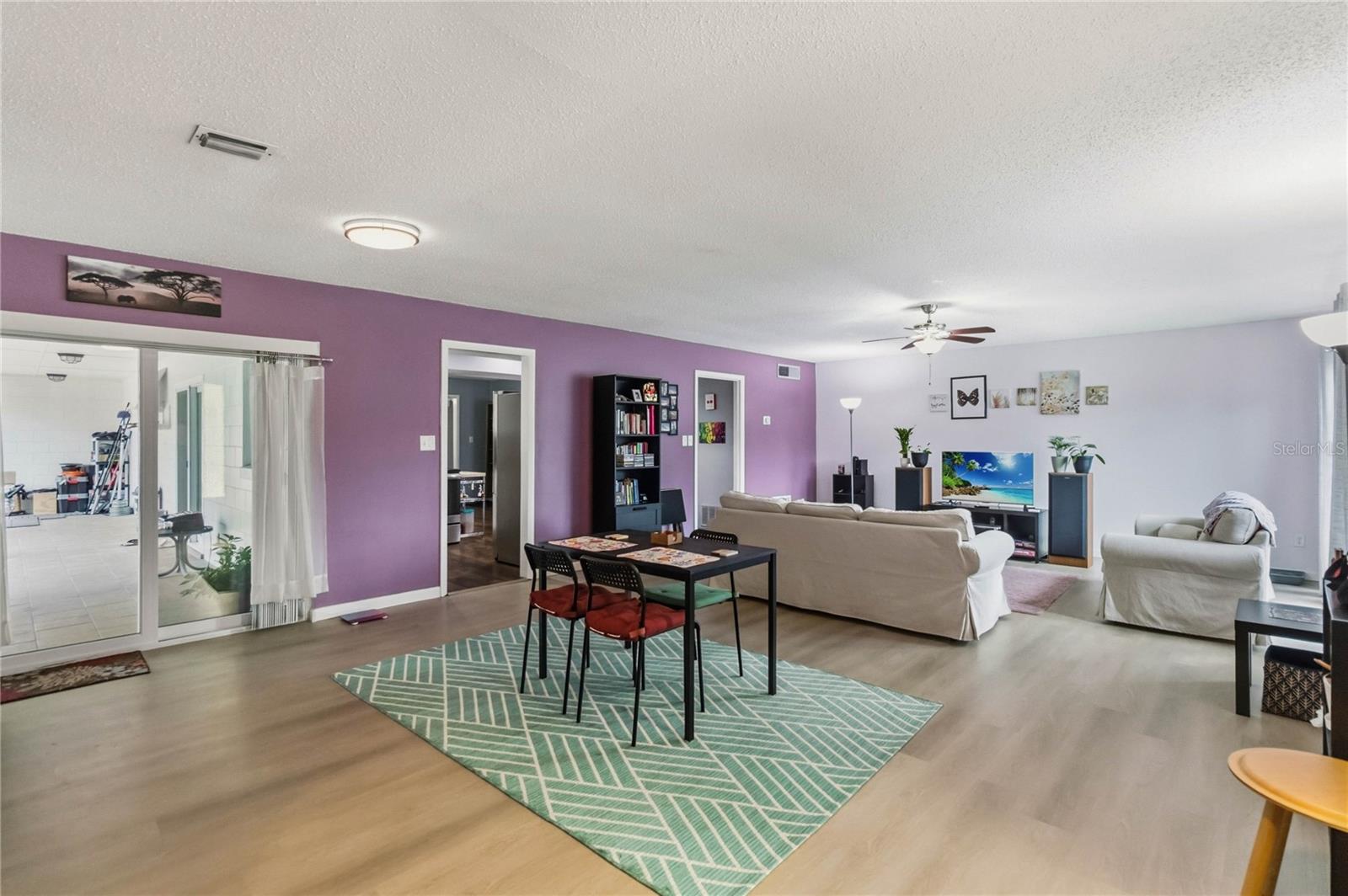 Image 4 of 30 For 1489 Magellan Circle 603