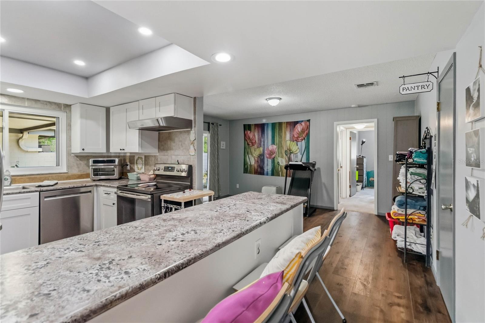 Image 8 of 30 For 1489 Magellan Circle 603