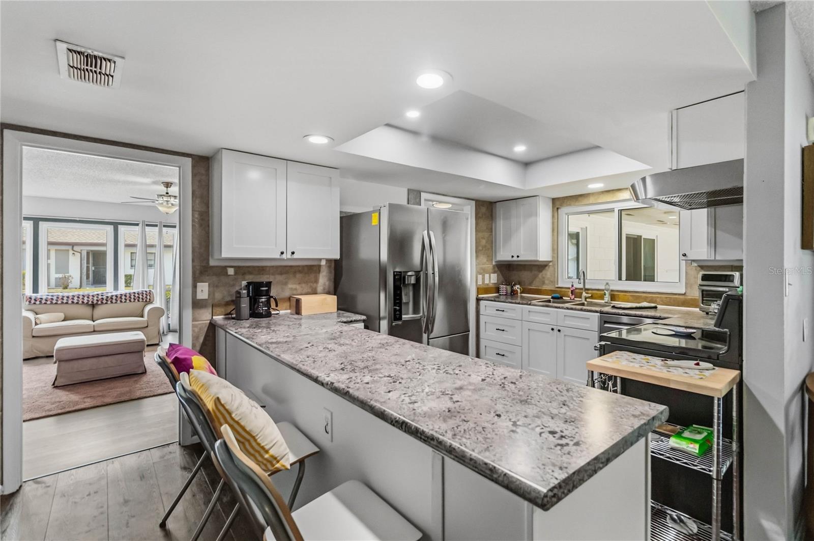 Image 9 of 30 For 1489 Magellan Circle 603