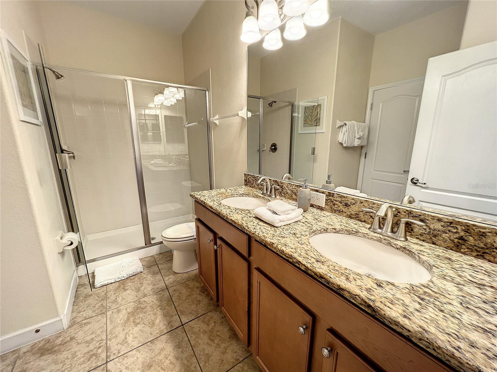 Image 12 of 30 For 1453 Myrtlewood Street