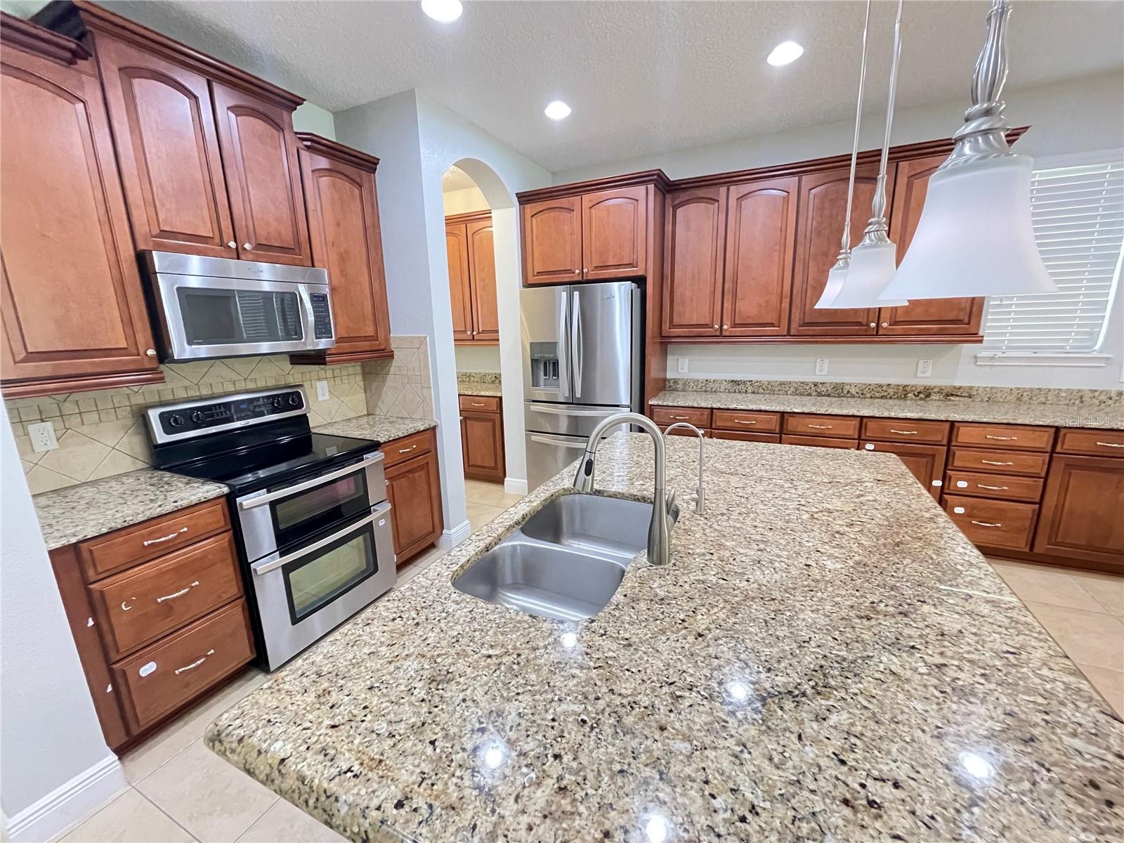Image 6 of 15 For 8117 Jailene Drive