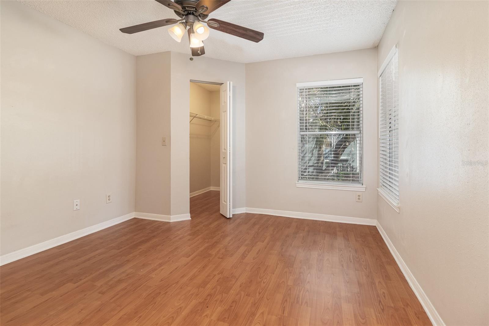 Image 11 of 27 For 717 Secret Harbor Lane 203
