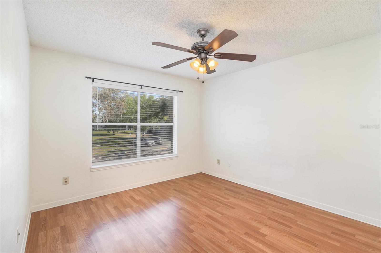 Image 8 of 27 For 717 Secret Harbor Lane 203