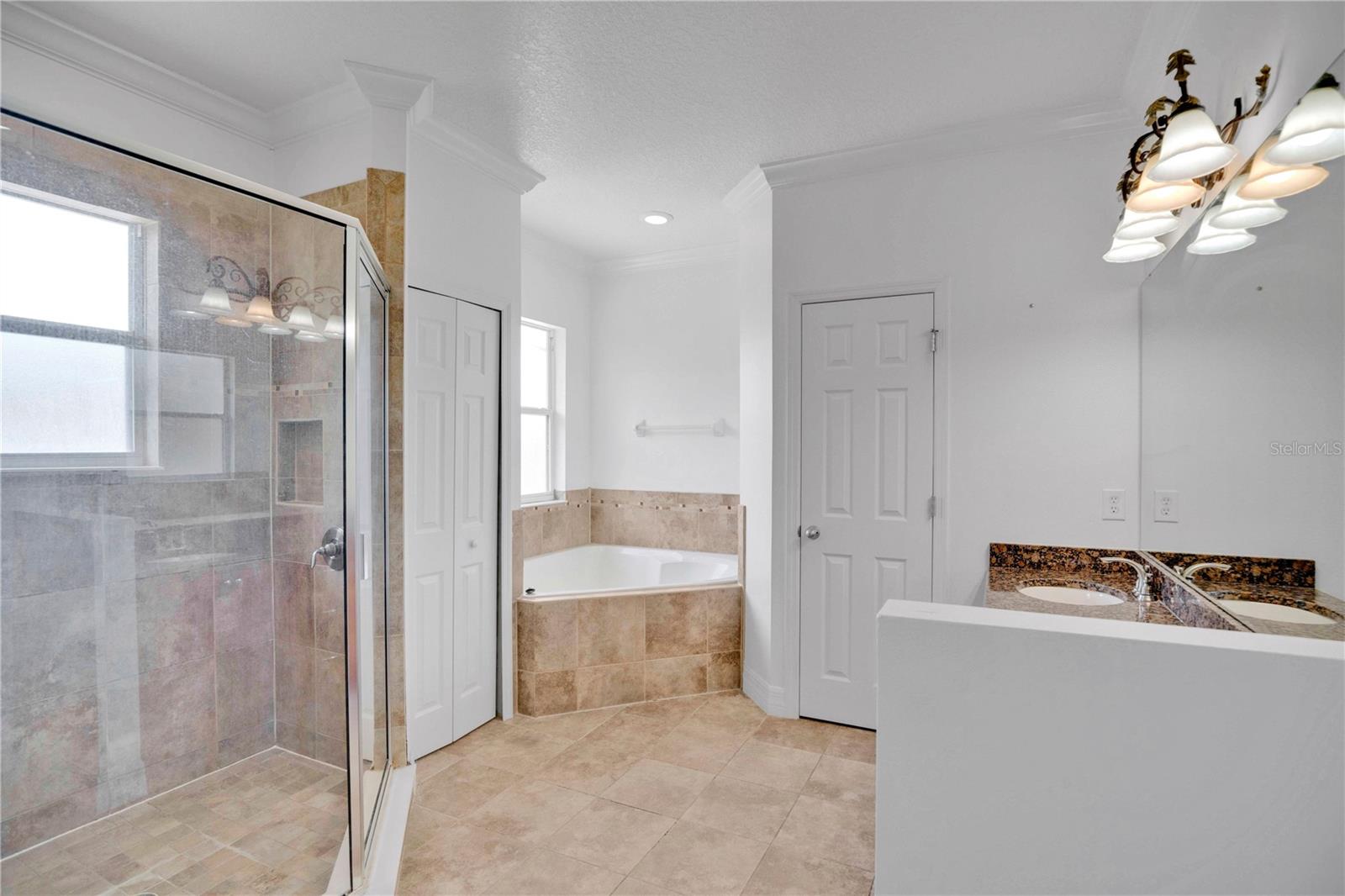 Image 15 of 25 For 2403 Shine Avenue B
