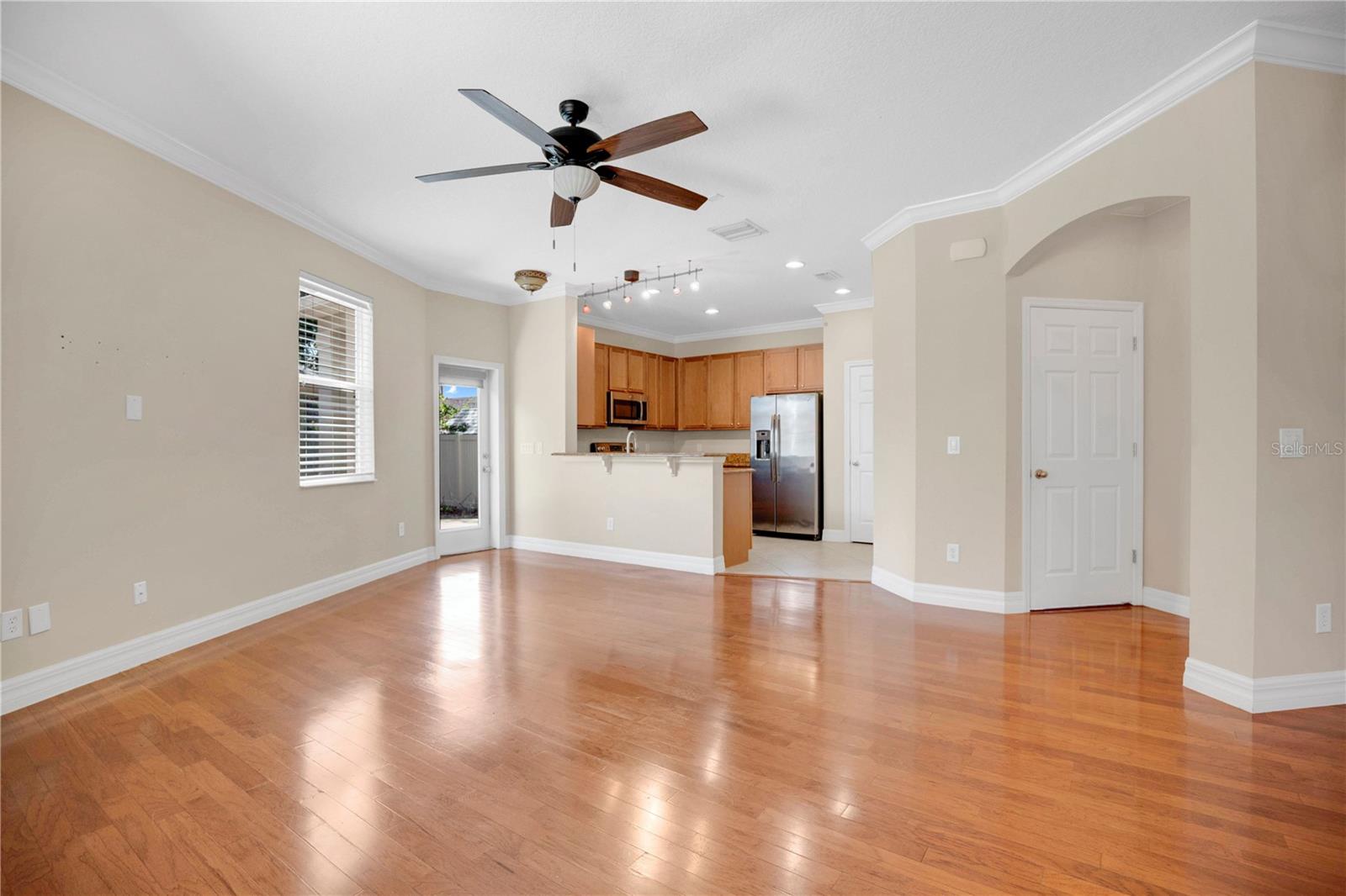 Image 5 of 25 For 2403 Shine Avenue B