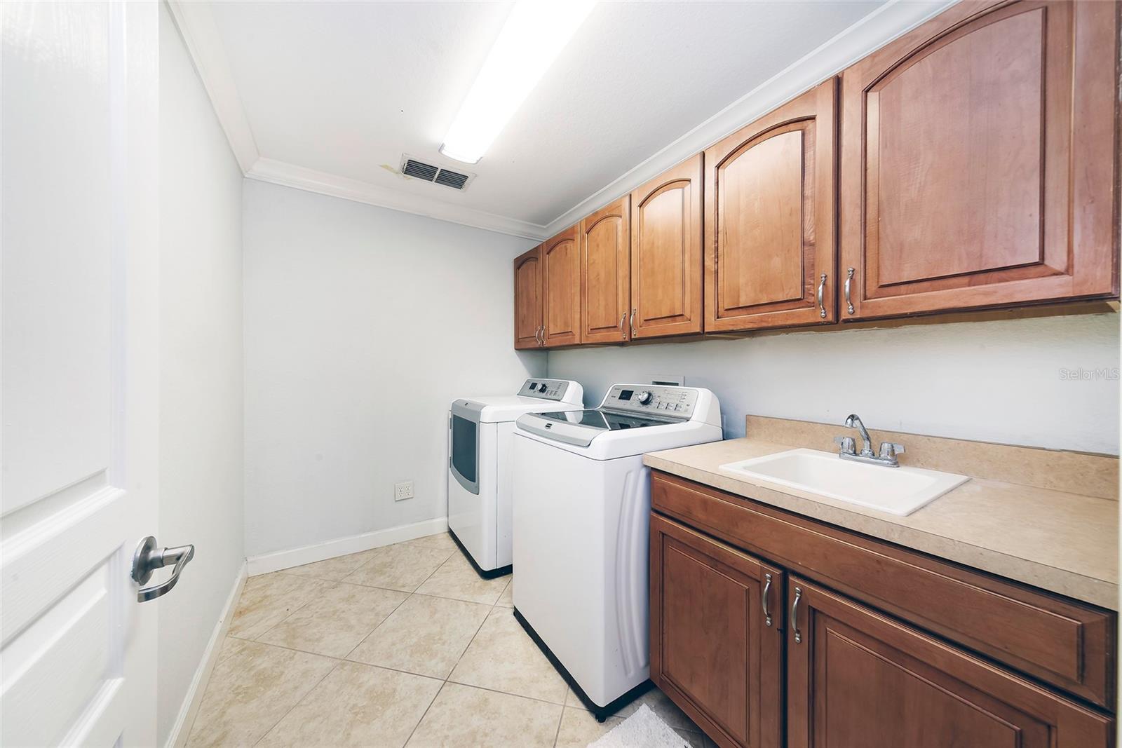 Image 23 of 29 For 1397 Lattimore Drive