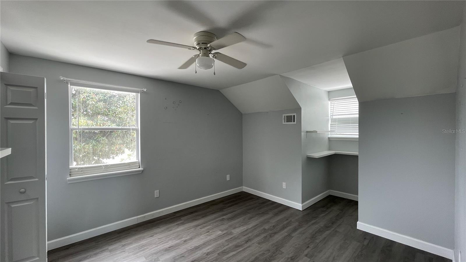 Image 14 of 26 For 3791 Huntwicke Boulevard