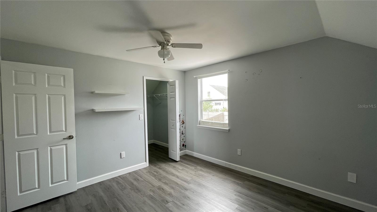Image 15 of 26 For 3791 Huntwicke Boulevard