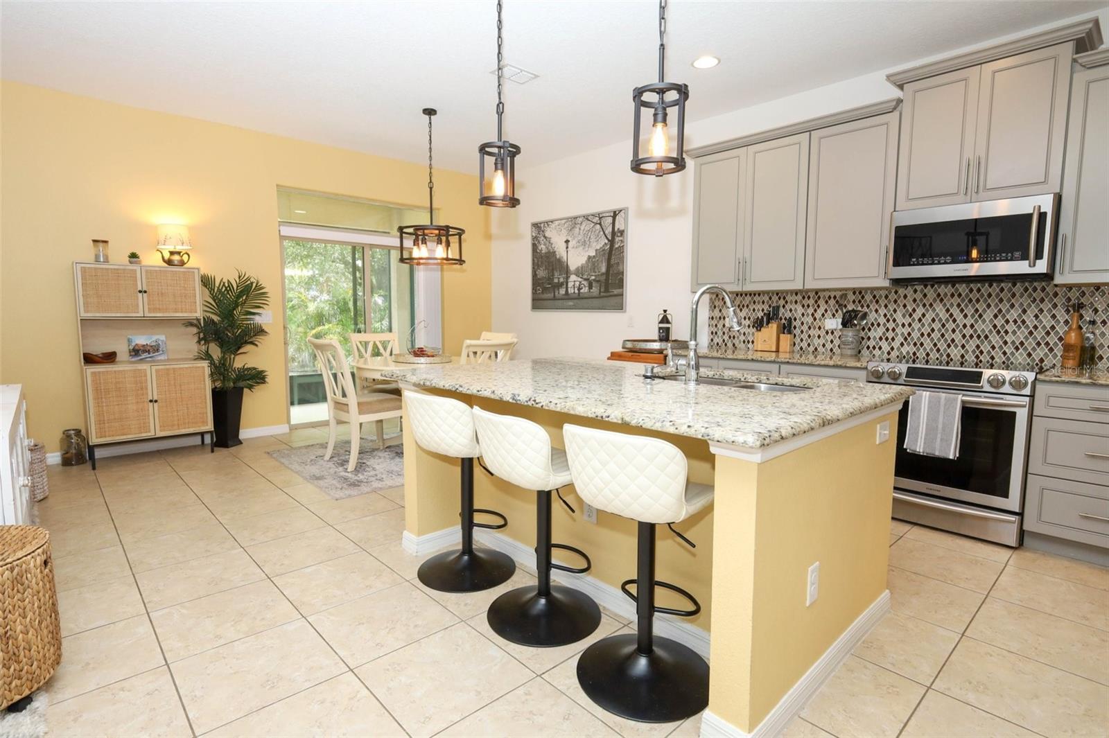 Image 16 of 77 For 5232 Villa Rosa Avenue