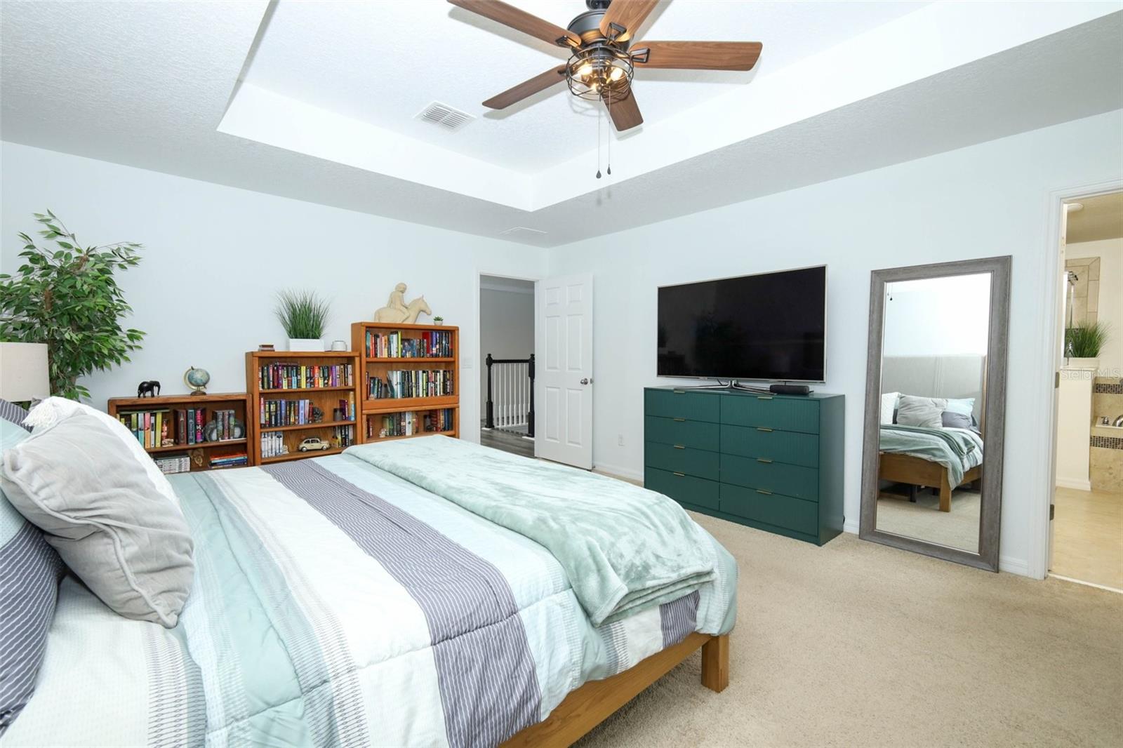 Image 34 of 77 For 5232 Villa Rosa Avenue