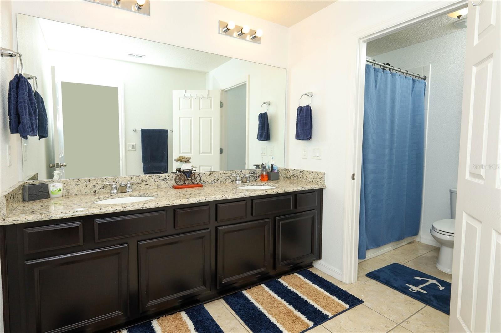 Image 43 of 77 For 5232 Villa Rosa Avenue