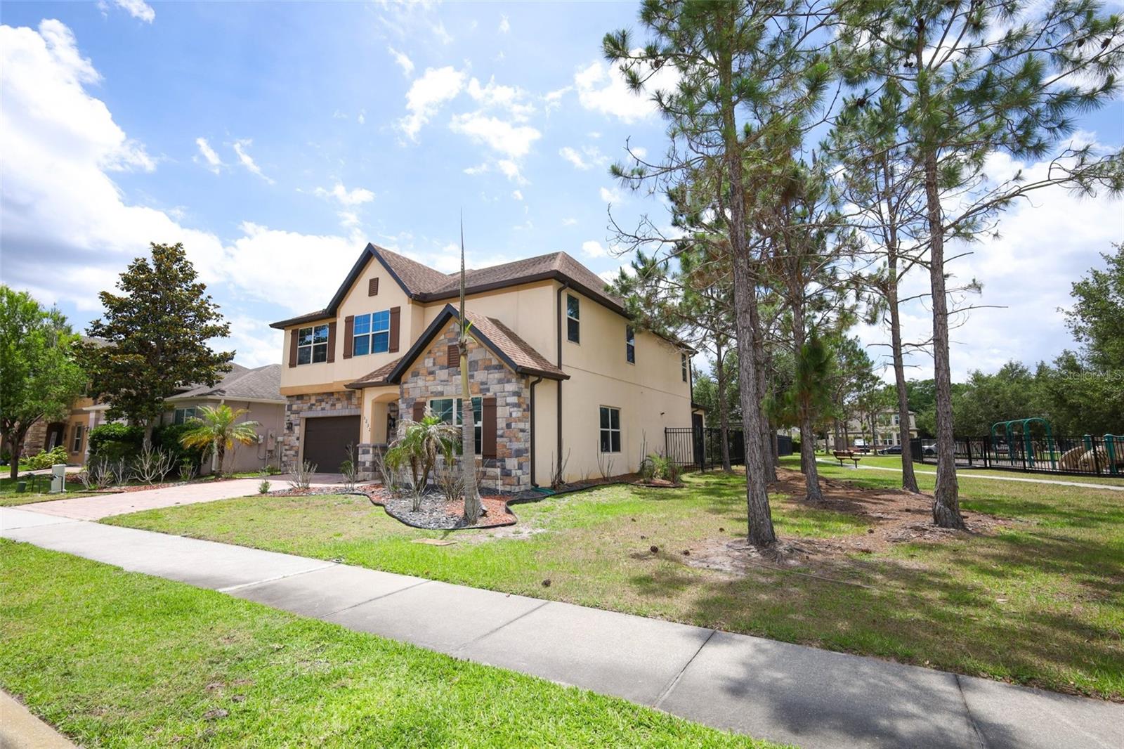 Image 55 of 77 For 5232 Villa Rosa Avenue