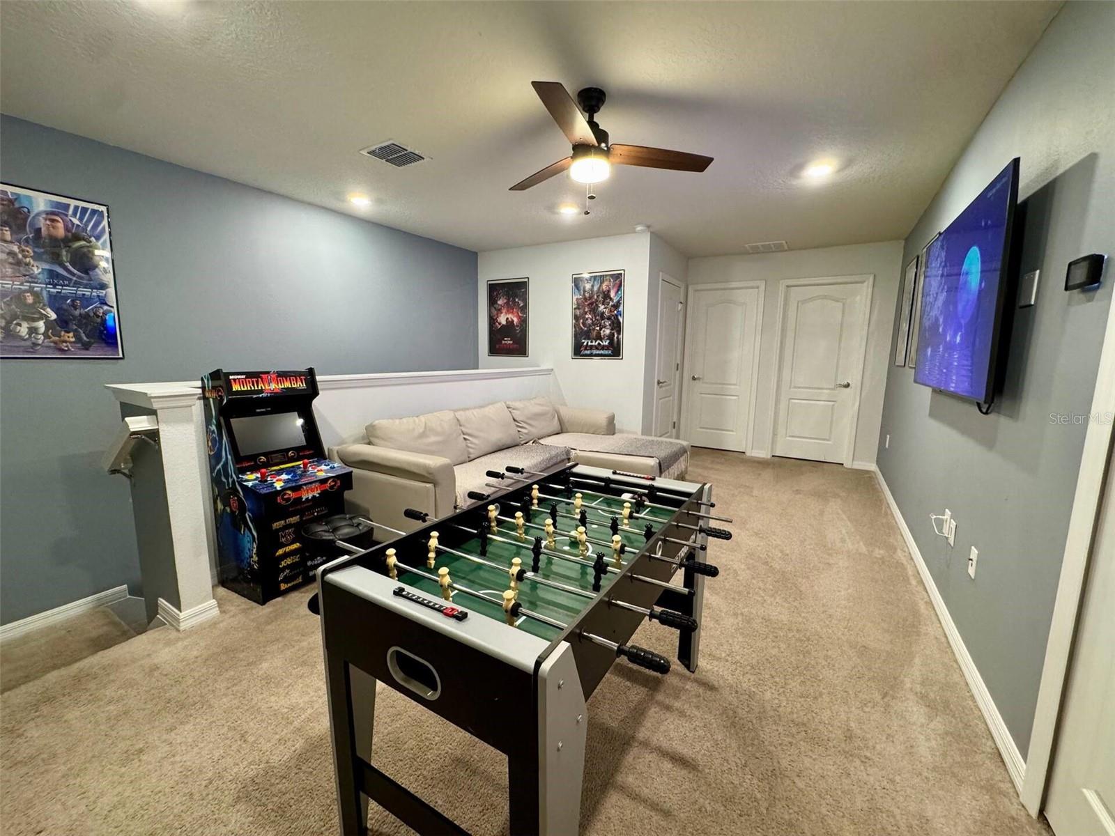 Image 18 of 26 For 7542 Oak Spring Lane