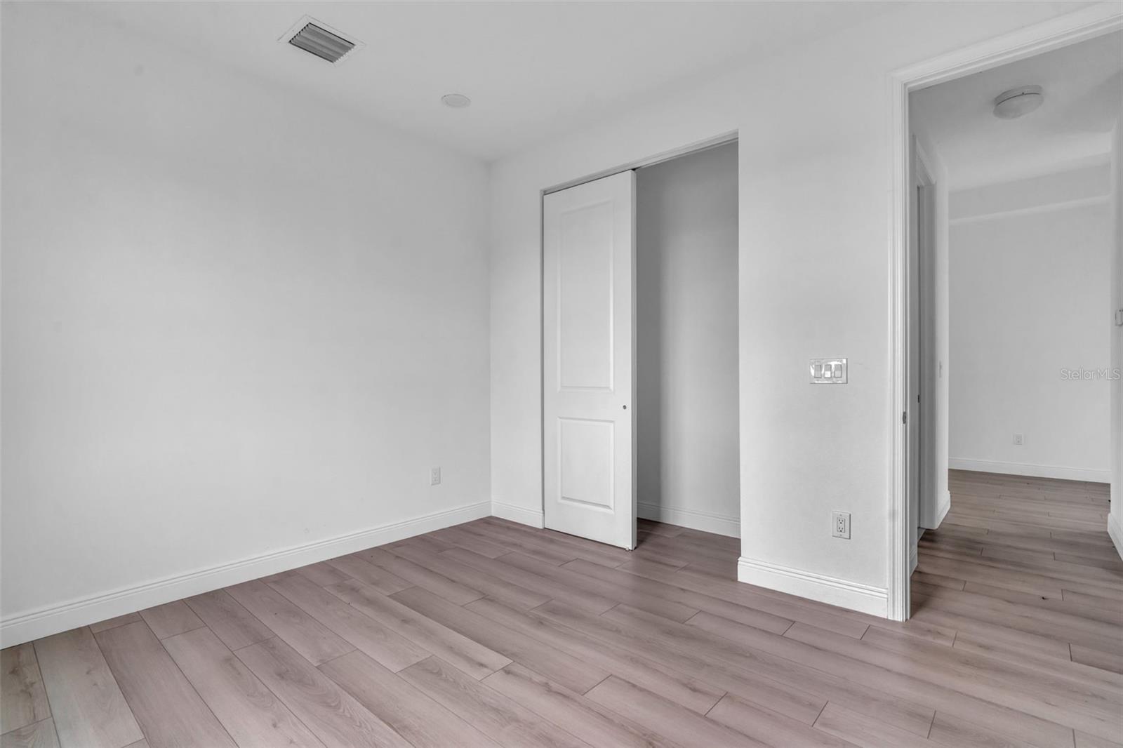Image 18 of 56 For 14411 266th Street