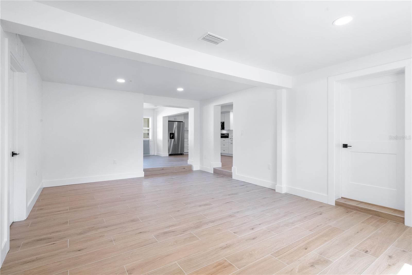 Image 15 of 50 For 3212 Indian Drive