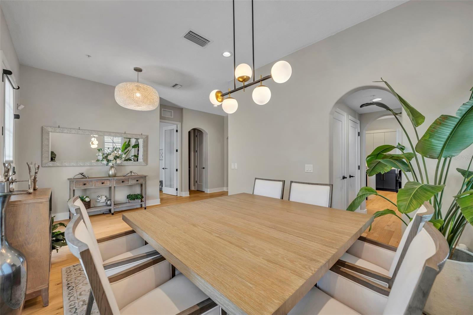Image 11 of 49 For 2074 Shaw Lane