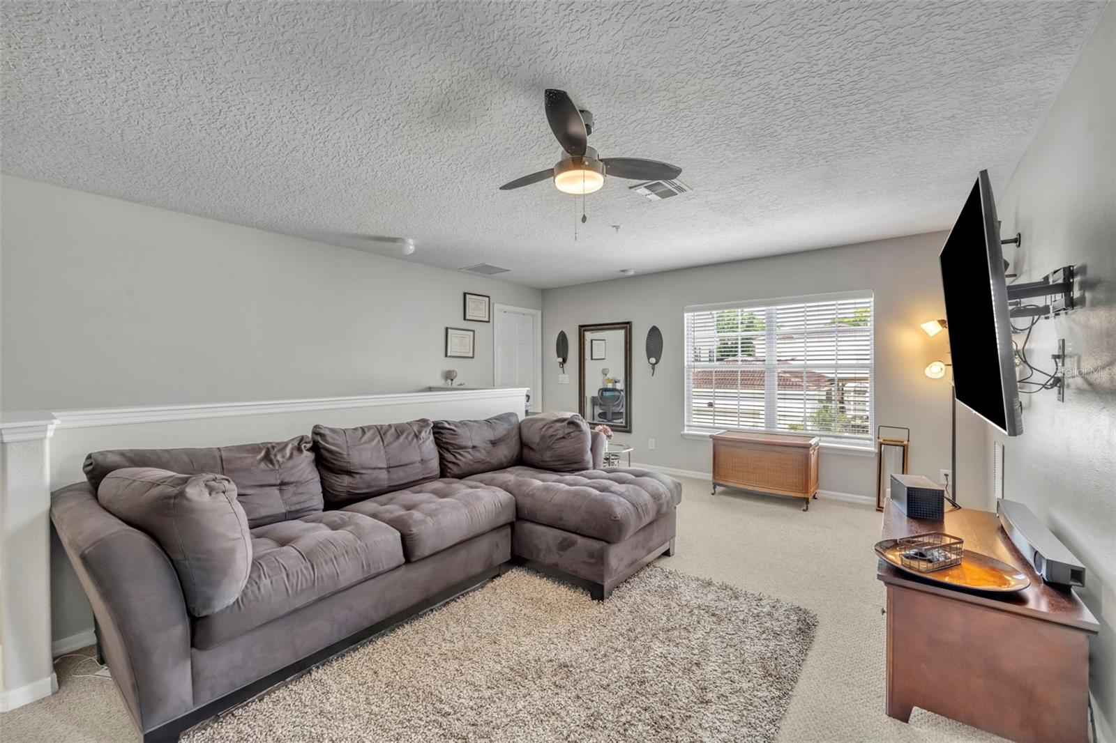 Image 43 of 49 For 2074 Shaw Lane