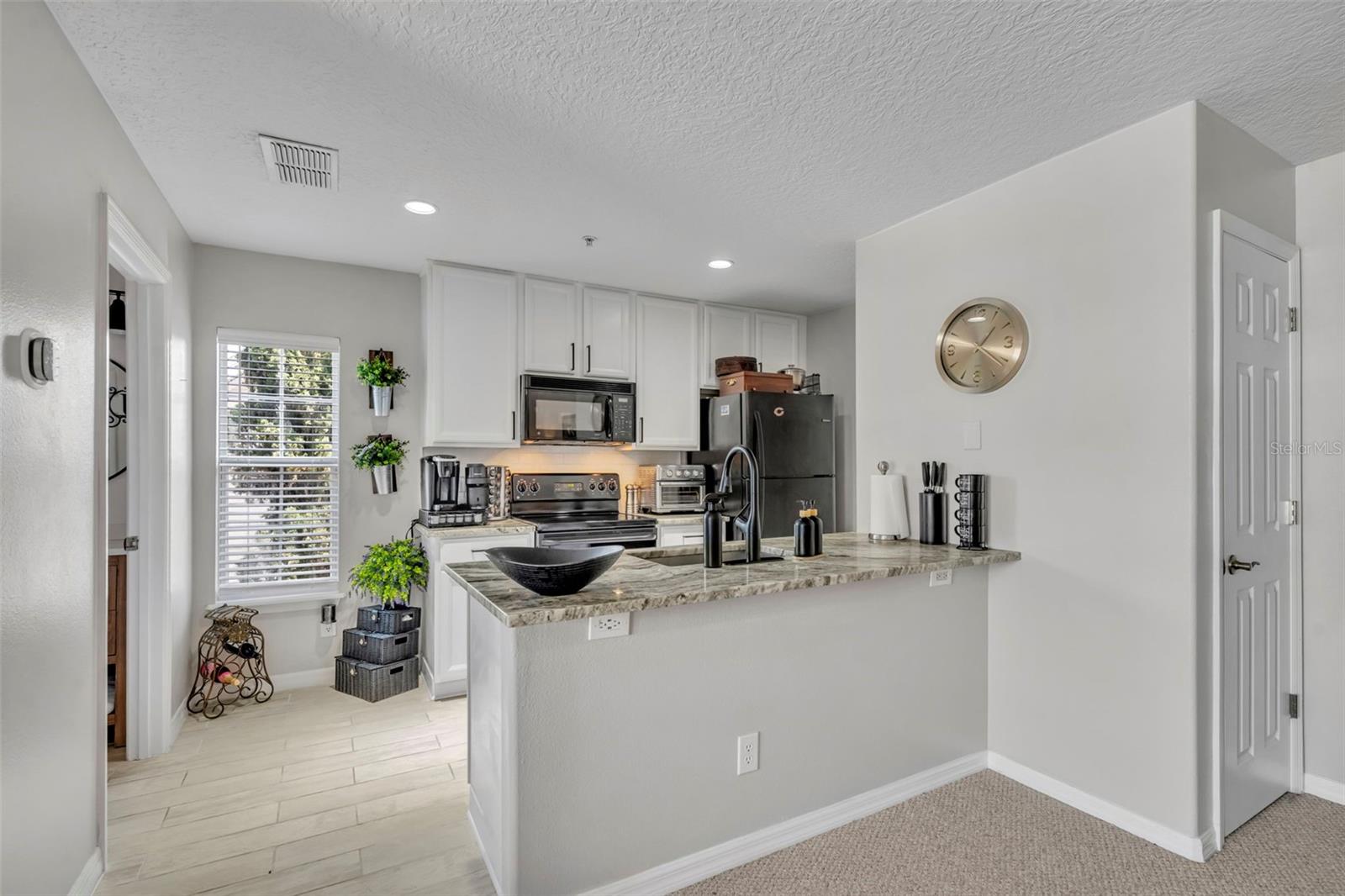 Image 45 of 49 For 2074 Shaw Lane