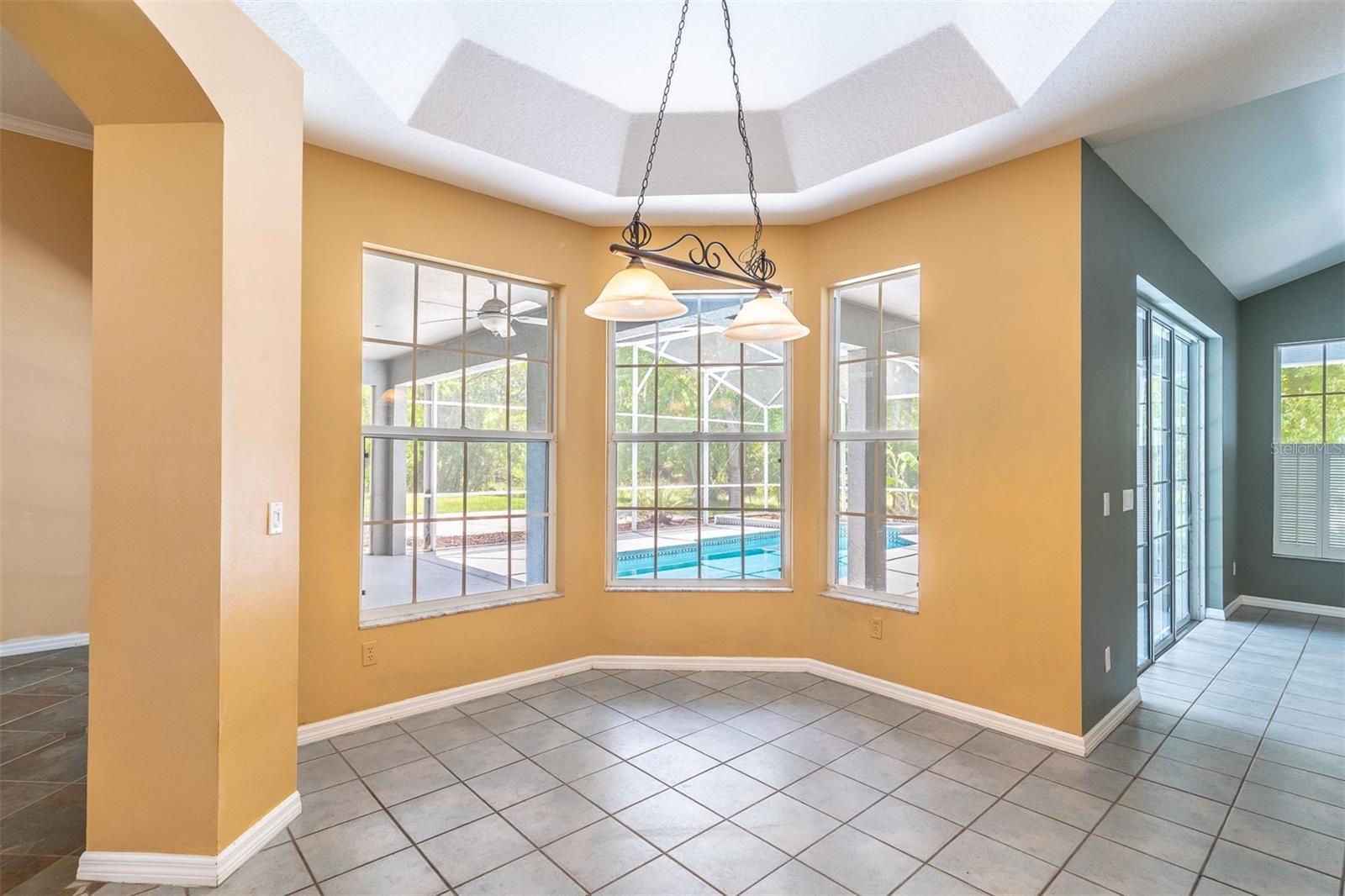 Image 11 of 46 For 4554 Shanewood Court